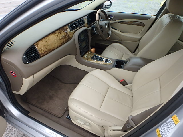 JAGUAR S TYPE Dismantlers, S TYPE SE Car Spares 