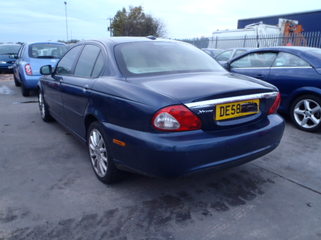 Breaking JAGUAR X-TYPE, X-TYPE S A Secondhand Parts 