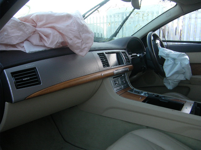 JAGUAR XF Dismantlers, XF LUXURY Car Spares 