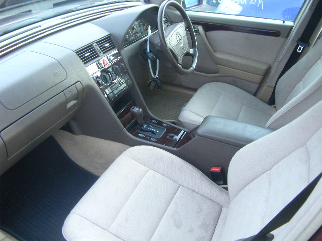 MERCEDES C200 Dismantlers, C200 ELEGA Car Spares 