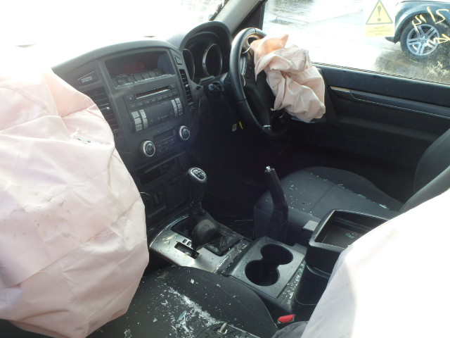 MITSUBISHI SHOGUN Dismantlers, SHOGUN  Car Spares 