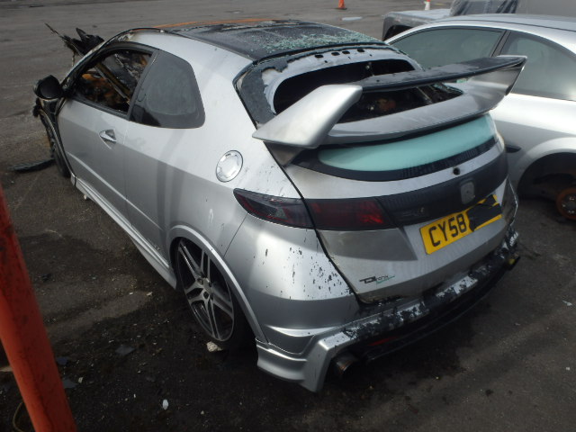 Breaking HONDA CIVIC, CIVIC TYPE R Secondhand Parts 