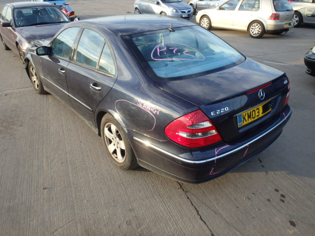 Breaking MERCEDES E220, E220 CDI Secondhand Parts 