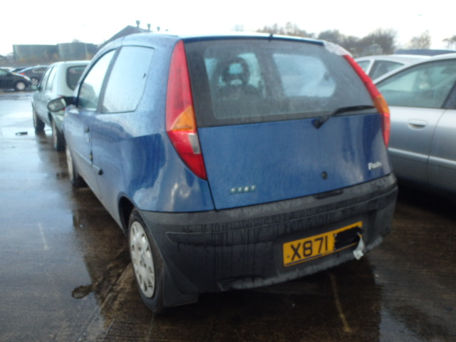 Breaking FIAT PUNTO, PUNTO 1.2 Secondhand Parts 