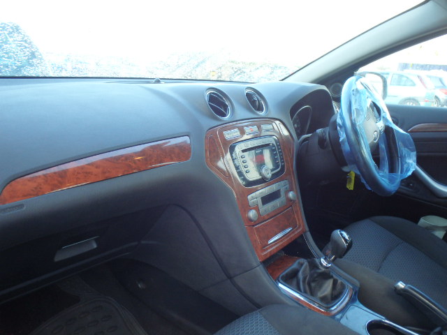 FORD MONDEO Dismantlers, MONDEO GHIA Car Spares 