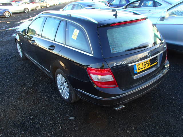 Breaking MERCEDES C CLASS, C CLASS 250 BLUEF Secondhand Parts 