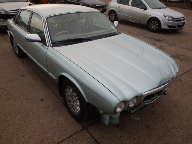 JAGUAR XJ Breakers, XJ 8 AUTO Reconditioned Parts 
