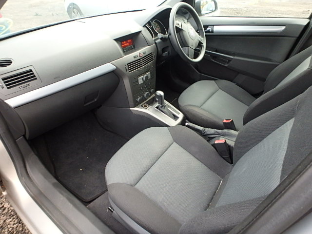 VAUXHALL ASTRA Dismantlers, ASTRA CLUB Car Spares 