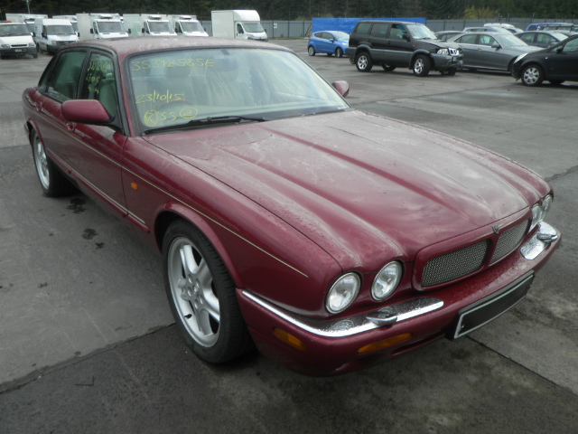 JAGUAR XJR Breakers, XJR V8 AUT0 Reconditioned Parts 