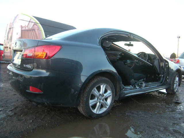 LEXUS IS220 Dismantlers, IS220 IS 220D Used Spares 