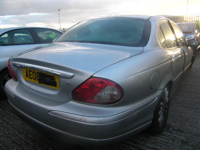 JAGUAR X-TYPE Dismantlers, X-TYPE V6 Used Spares 