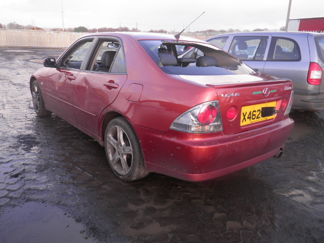 Breaking LEXUS IS200, IS200 SPORT Secondhand Parts 