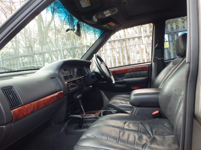 JEEP GRAND CHEROKEE Dismantlers, GRAND CHEROKEE  Car Spares 