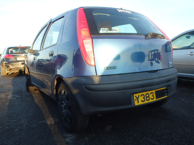 Breaking FIAT PUNTO, PUNTO 1.2 Secondhand Parts 