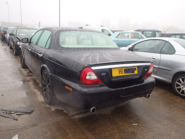 Breaking JAGUAR XJR, XJR 4.2 V8 Secondhand Parts 