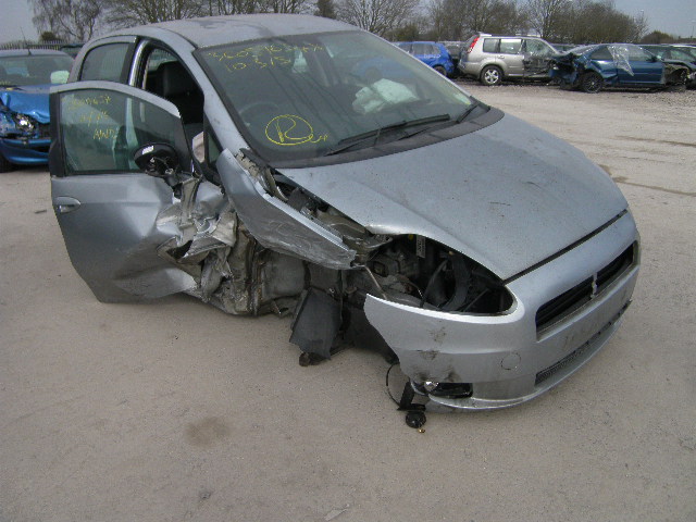 FIAT GRAND PUNTO Breakers, GRAND PUNTO  Reconditioned Parts 