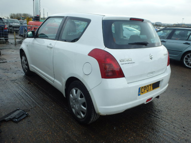 Breaking SUZUKI SWIFT, SWIFT GL Secondhand Parts 