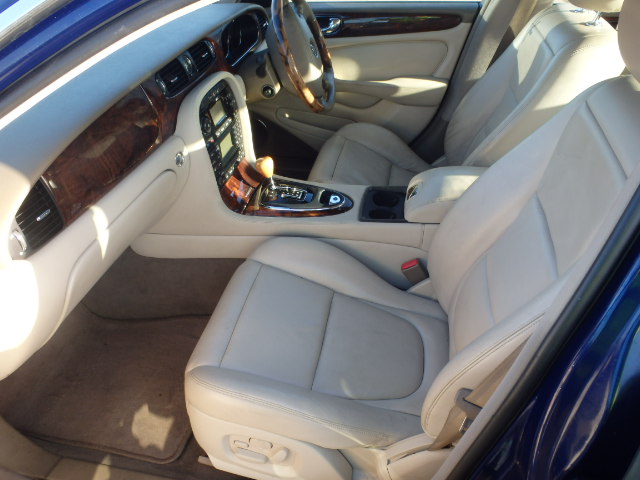 JAGUAR XJ6 Dismantlers, XJ6 V6 SE Car Spares 