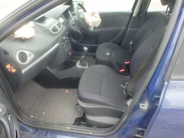 RENAULT CLIO Dismantlers, CLIO DYNAMIQUE Car Spares 