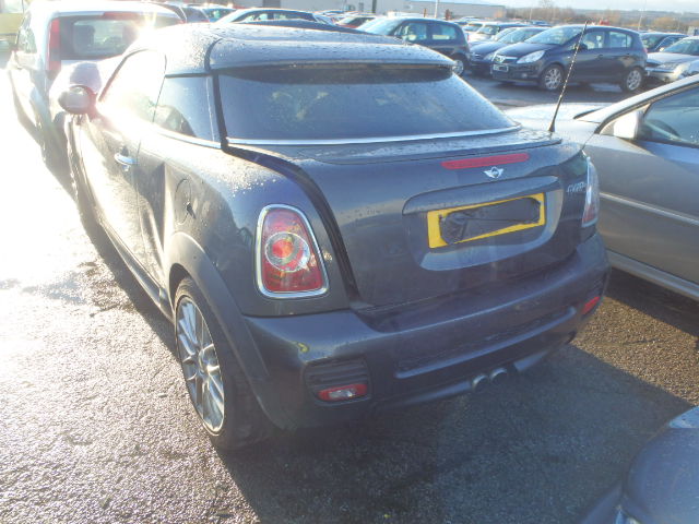 Breaking MINI COOPER, COOPER S Secondhand Parts 