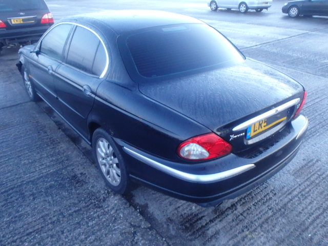 Breaking JAGUAR X-TYPE, X-TYPE V6 Secondhand Parts 