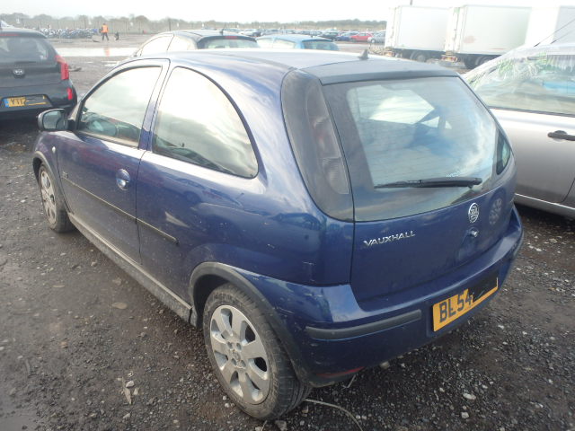 Breaking VAUXHALL CORSA, CORSA SXI Secondhand Parts 