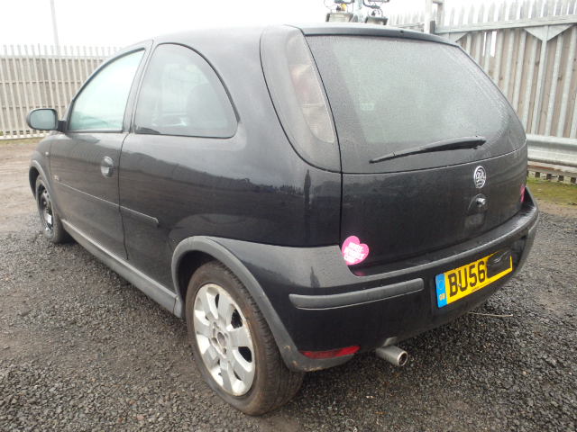 Breaking VAUXHALL CORSA, CORSA SXI+ Secondhand Parts 