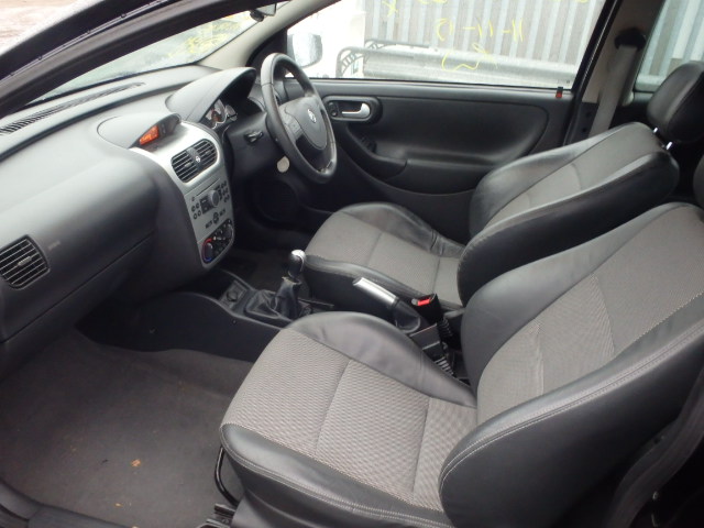 VAUXHALL CORSA Dismantlers, CORSA SXI+ Car Spares 