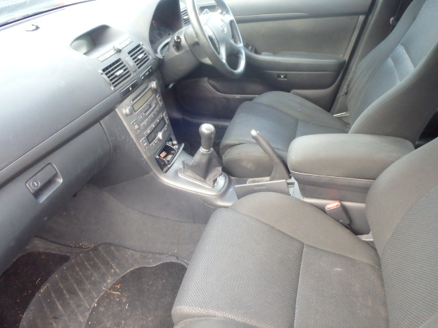 TOYOTA AVENSIS Dismantlers, AVENSIS T3 Car Spares 