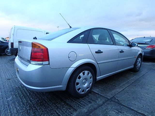 VAUXHALL VECTRA Dismantlers, VECTRA LIF Used Spares 