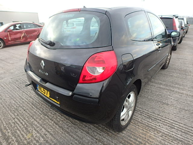 RENAULT CLIO Dismantlers, CLIO EXTREME Used Spares 