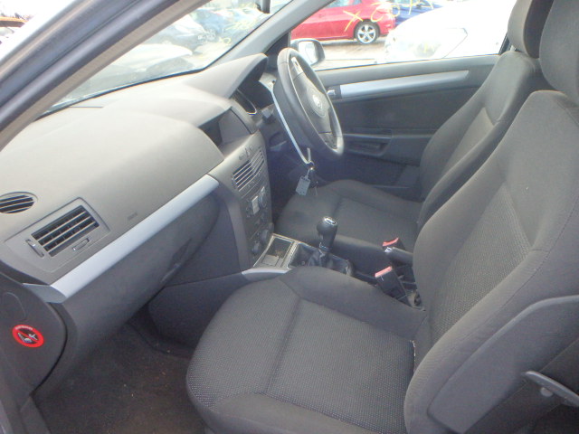 VAUXHALL ASTRA Dismantlers, ASTRA BREE Car Spares 