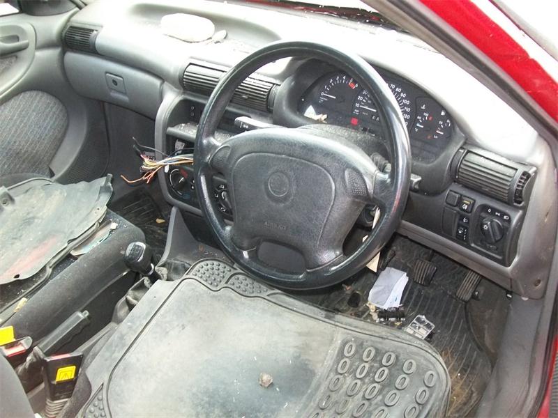 VAUXHALL ASTRA LS TURBO DIESEL Dismantlers, ASTRA LS TURBO DIESEL 1686cc Car Spares 