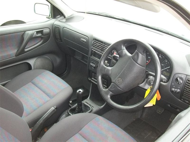 VOLKSWAGEN POLO 1.4 CL Dismantlers, POLO 1.4 CL 1390cc Car Spares 