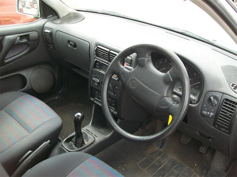 VOLKSWAGEN POLO 1.4 CL Dismantlers, POLO 1.4 CL 1390cc Car Spares 