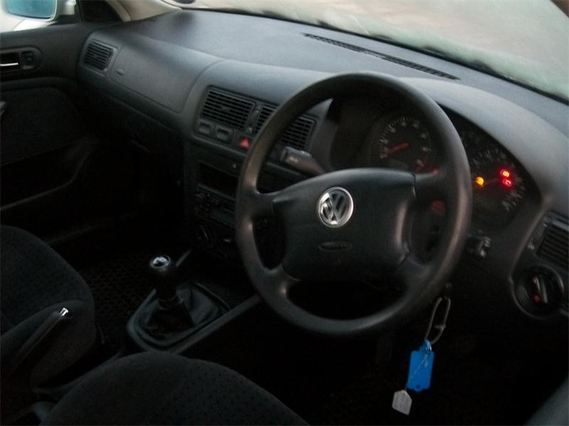 VOLKSWAGEN GOLF SE Dismantlers, GOLF SE 2000cc Car Spares 