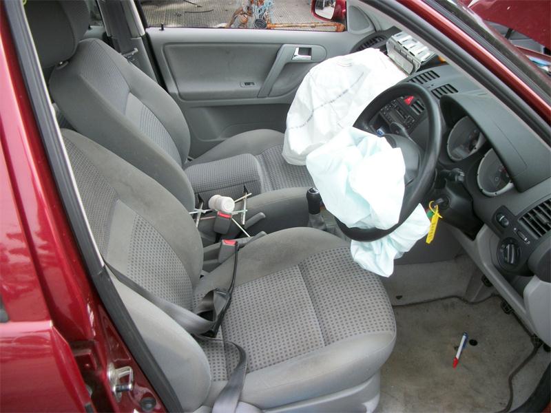 VOLKSWAGEN POLO SE Dismantlers, POLO SE 1390cc Used Spares 