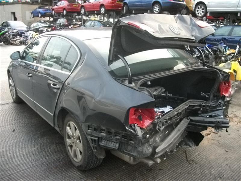 VOLKSWAGEN PASSAT SE TDI 105 Dismantlers, PASSAT SE TDI 105 1896cc Used Spares 