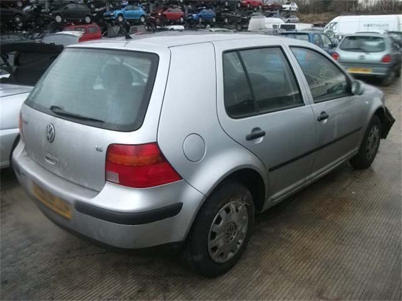 VOLKSWAGEN GOLF SE Dismantlers, GOLF SE 1598cc Used Spares 