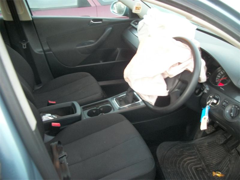 VOLKSWAGEN PASSAT S TDI 105 Dismantlers, PASSAT S TDI 105 1896cc Car Spares 