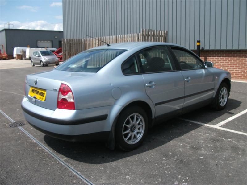 VOLKSWAGEN PASSAT S Dismantlers, PASSAT S 1984cc (Fuel Injection) Used Spares 