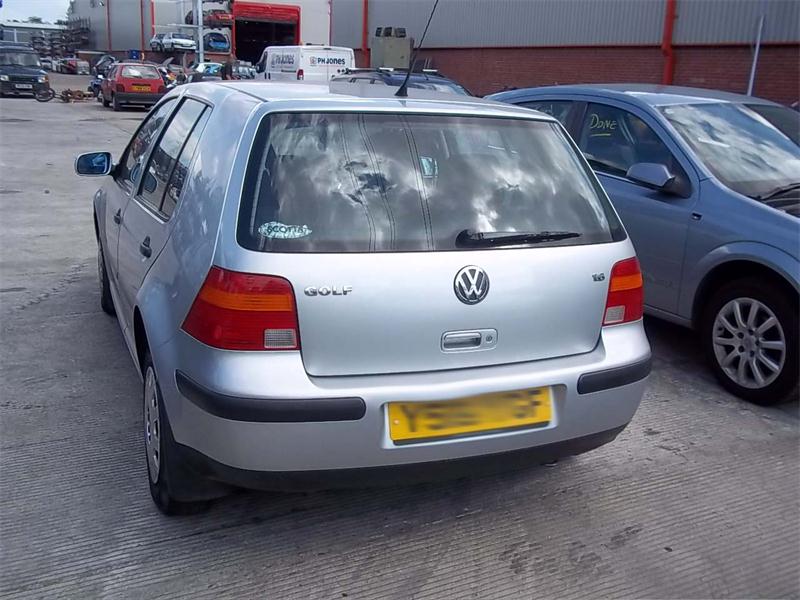 Breaking VOLKSWAGEN GOLF SE, GOLF SE 1598cc Secondhand Parts 