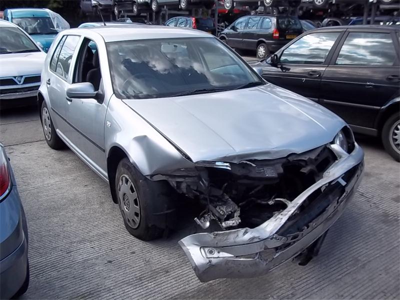 VOLKSWAGEN GOLF SE Dismantlers, GOLF SE 1598cc Car Spares 