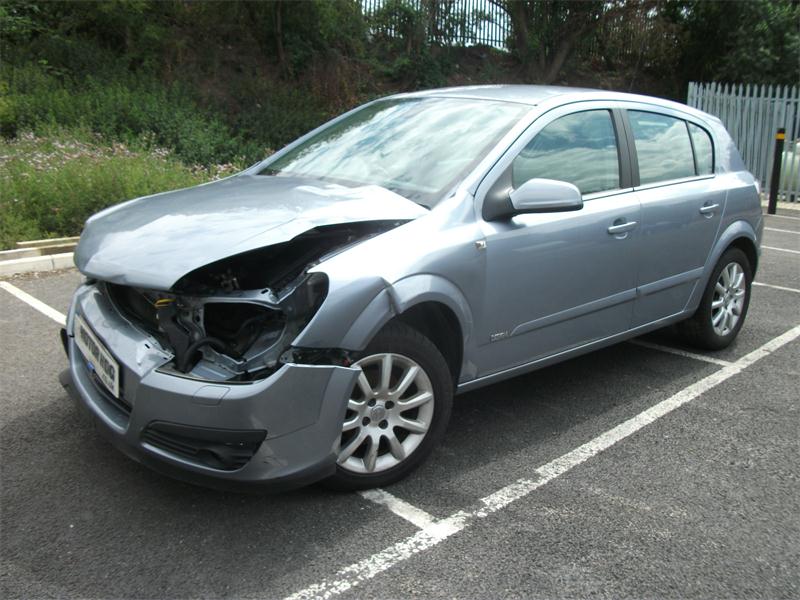 Breaking VAUXHALL ASTRA DESIGN TWINPORT, ASTRA DESIGN TWINPORT 1598cc (Fuel Injection) Secondhand Parts 